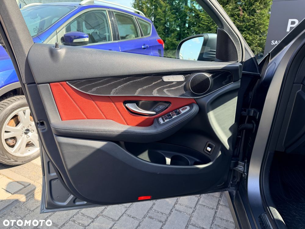 Mercedes-Benz GLC 200 4-Matic - 23