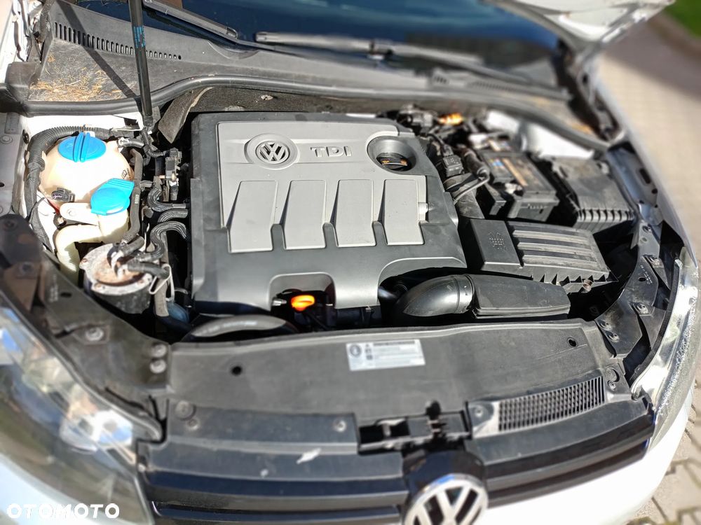 Volkswagen Golf VI 1.6 TDI BlueMot Comfortline DSG - 38