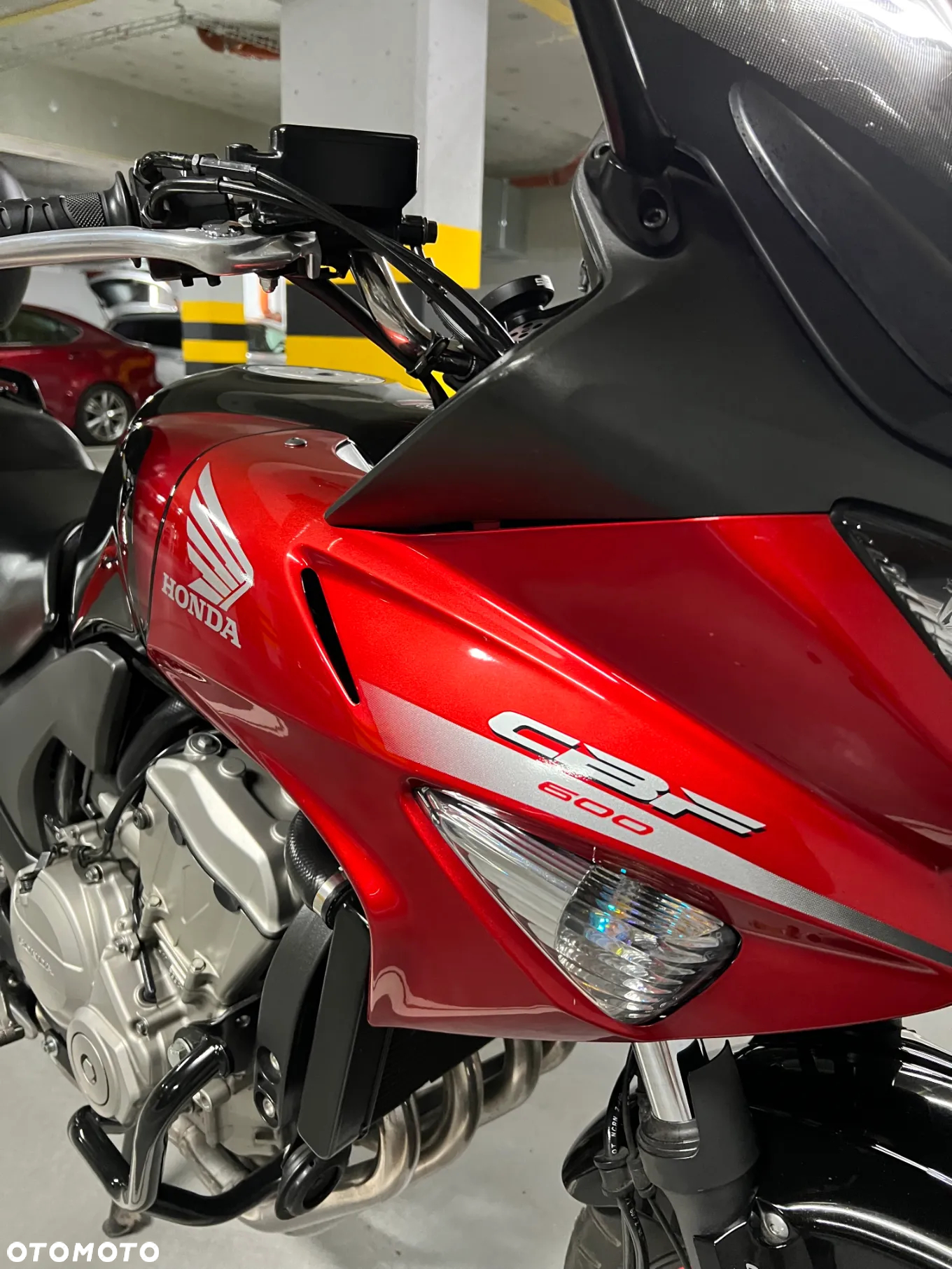 Honda CBF - 4