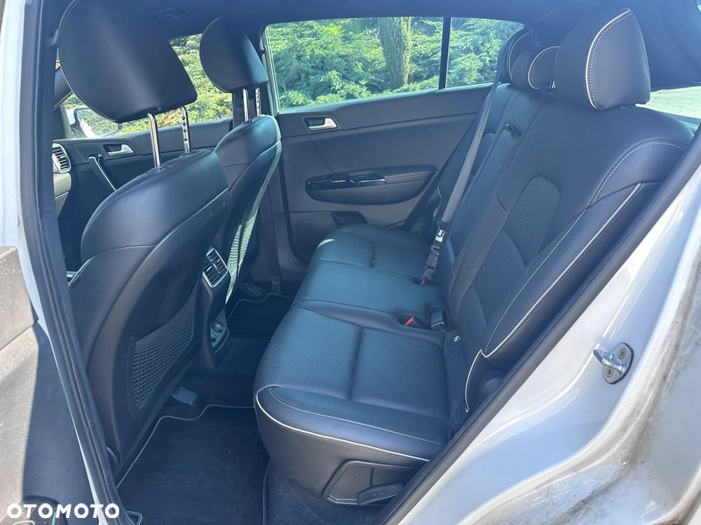 Kia Sportage 1.6 T-GDI AWD GT Line - 18