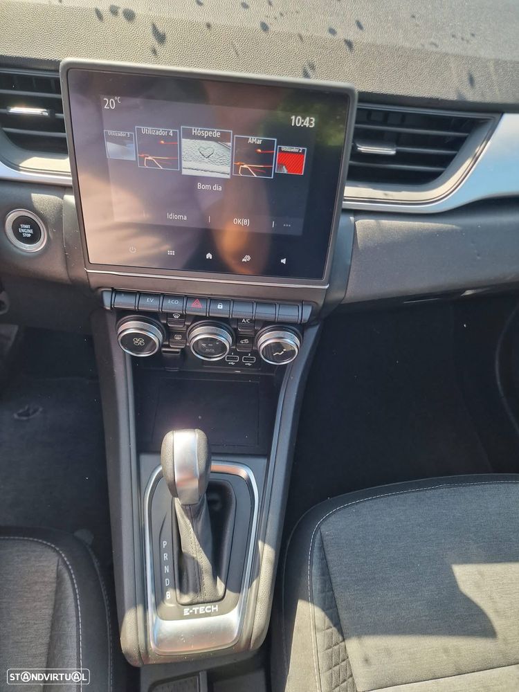 Renault Captur 1.6 E-Tech Full Hybrid Techno - 6