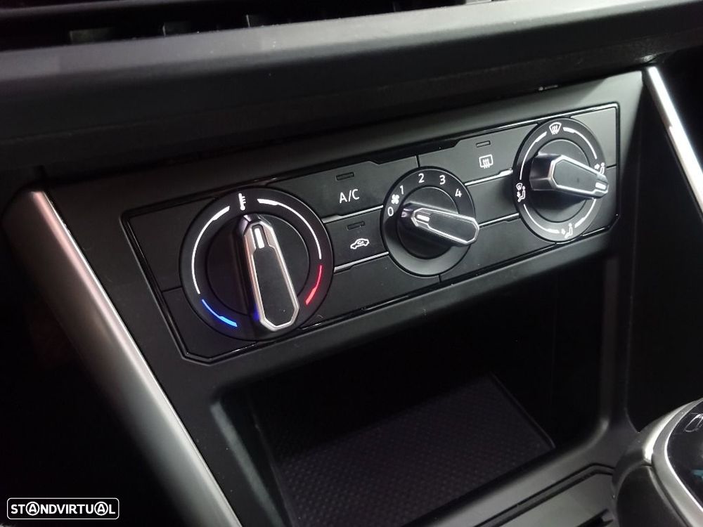 VW Taigo 1.0 TSI Life DSG - 25