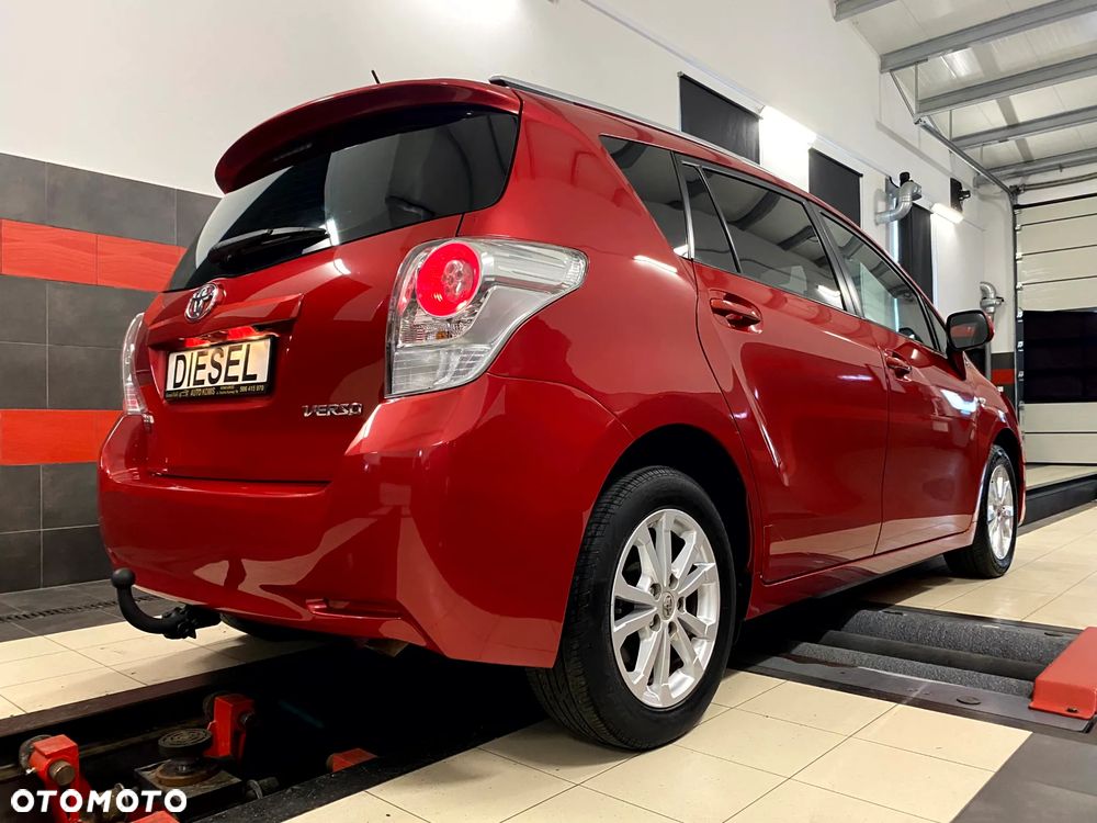 Toyota Verso 2.0 D-4D Executive - 11