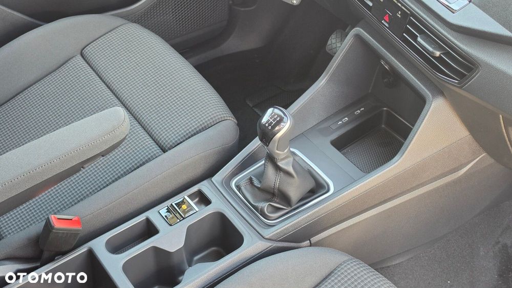 Volkswagen Caddy - 15
