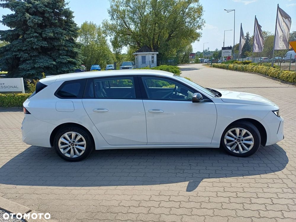 Opel Astra 1.2 T Edition S&S - 8