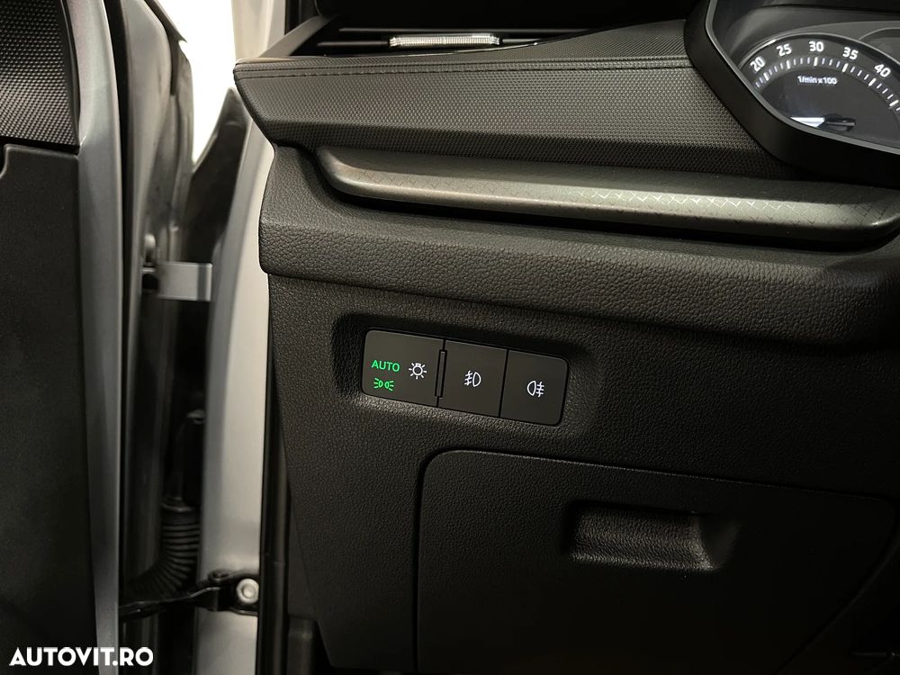 Skoda Octavia 2.0 TDI Ambition - 25