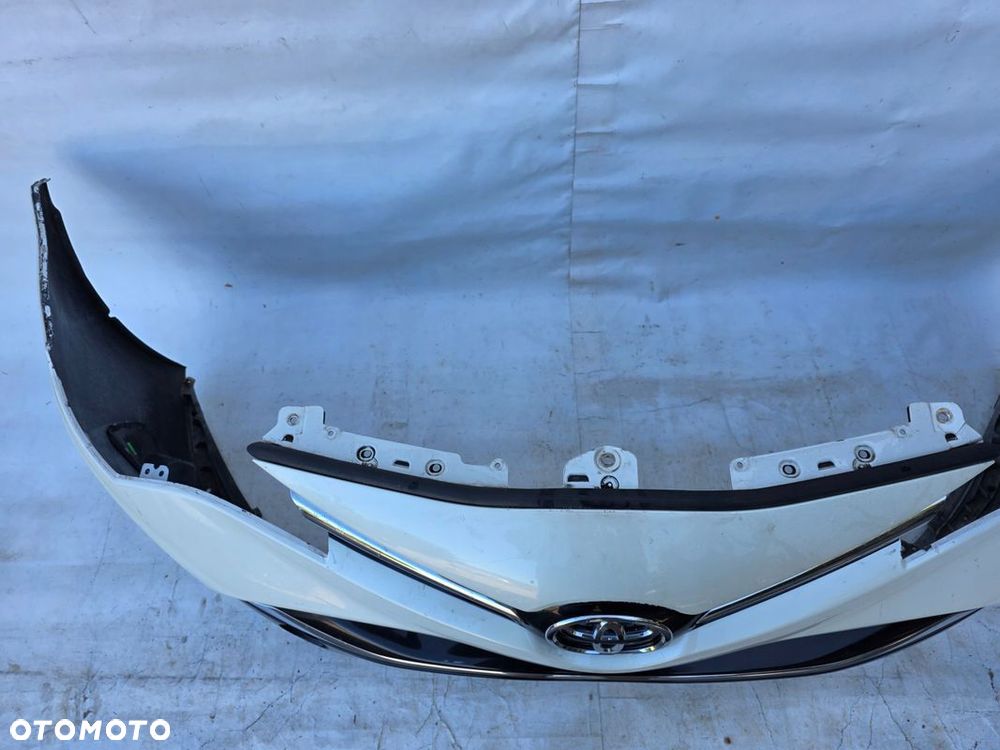 TOYOTA AVENSIS III T27 LIFT T29 15-18 ZDERZAK PRZOD PRZEDNI ATRAPA - 4
