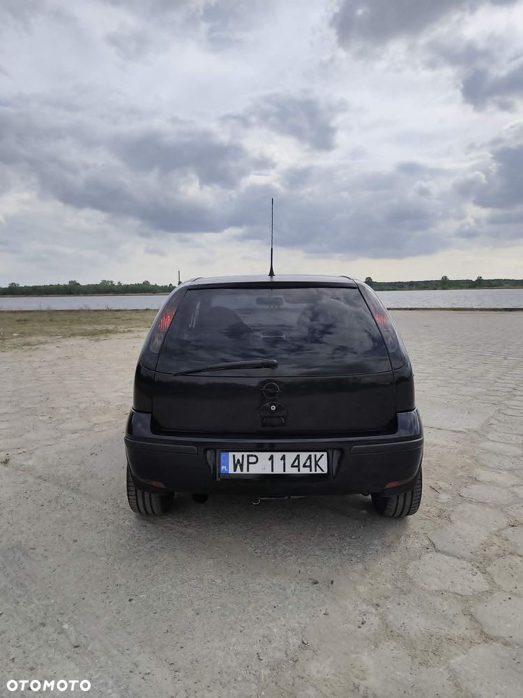 Opel Corsa 1.8 16V GSI - 5