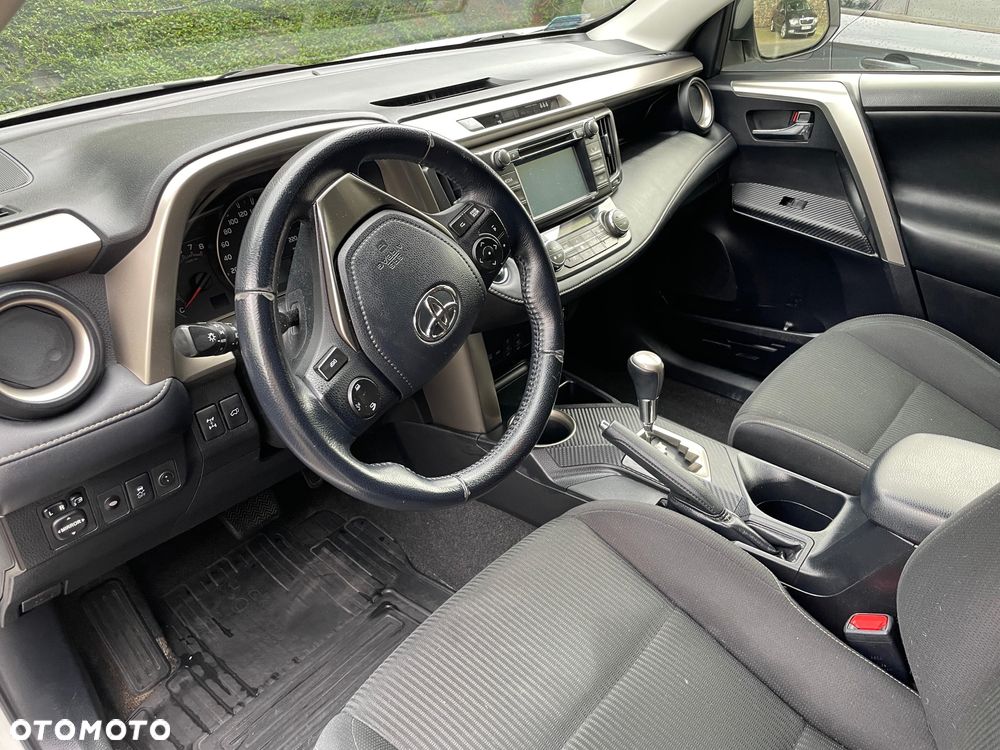 Toyota RAV4 2.0 Premium MS - 10