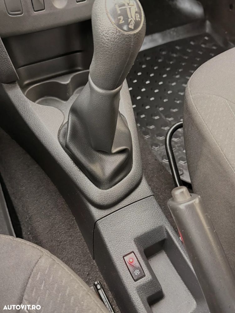 Dacia Logan 1.0 SCe Ambiance - 21