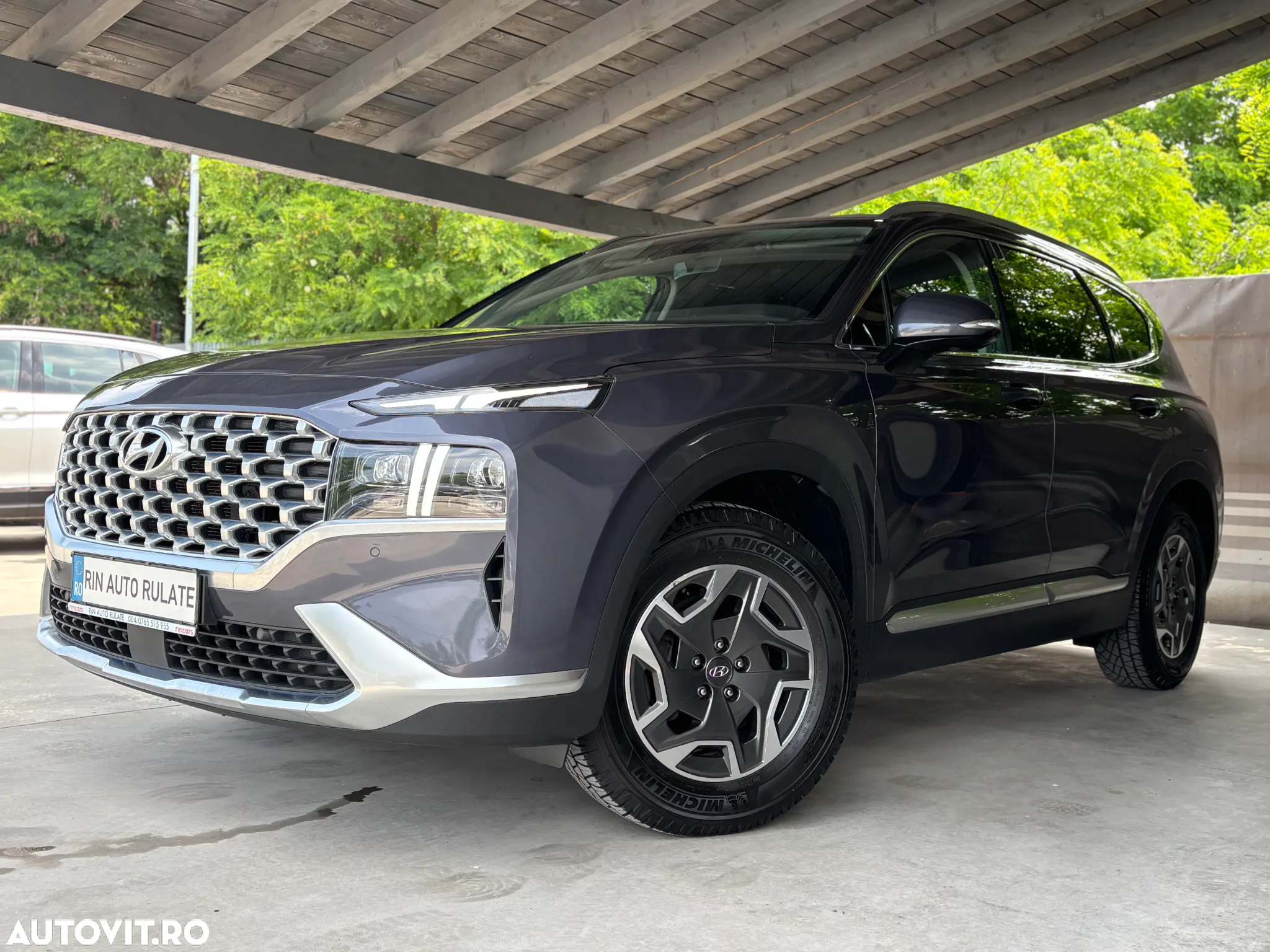Hyundai Santa Fe 1.6 HEV 2WD Signature - 4