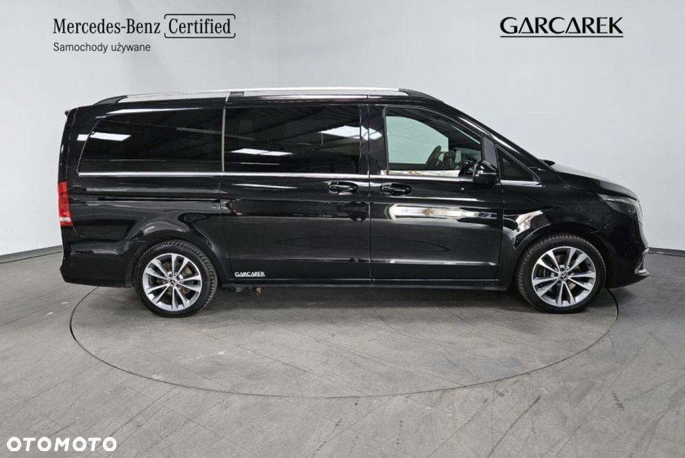 Mercedes-Benz Klasa V - 9