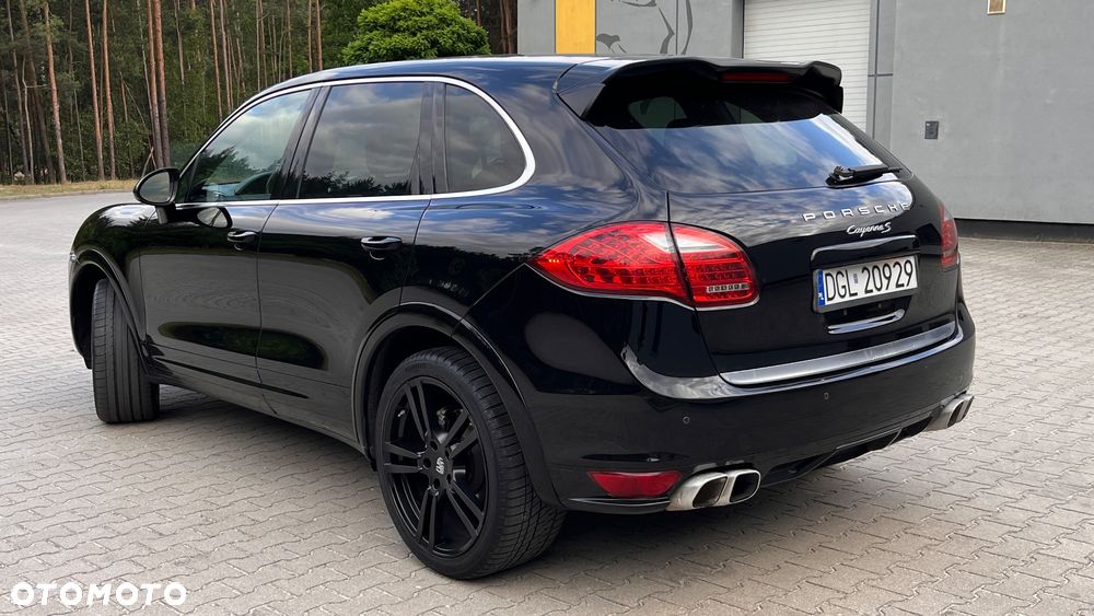 Porsche Cayenne S - 3