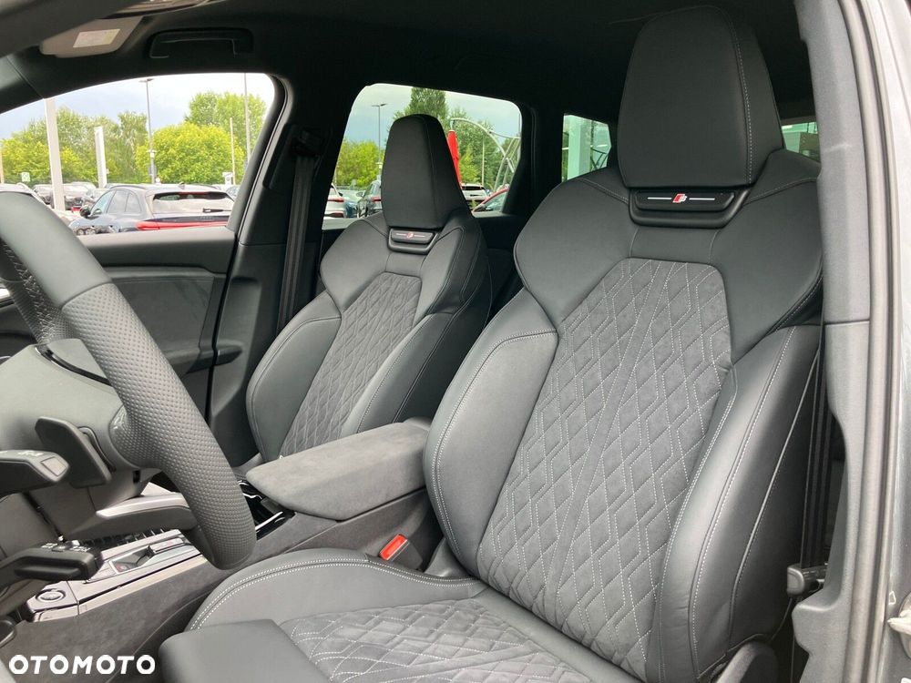 Audi Q6 e-tron 2026