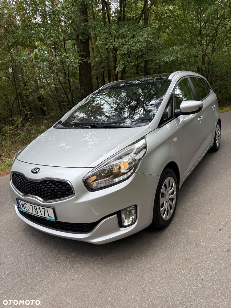 Kia Carens 1.7 CRDi L - 1