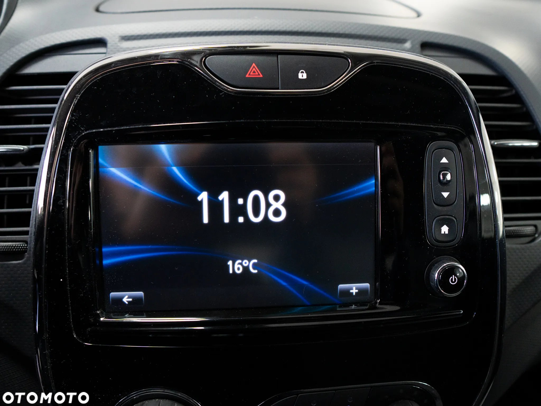 Renault Captur - 22