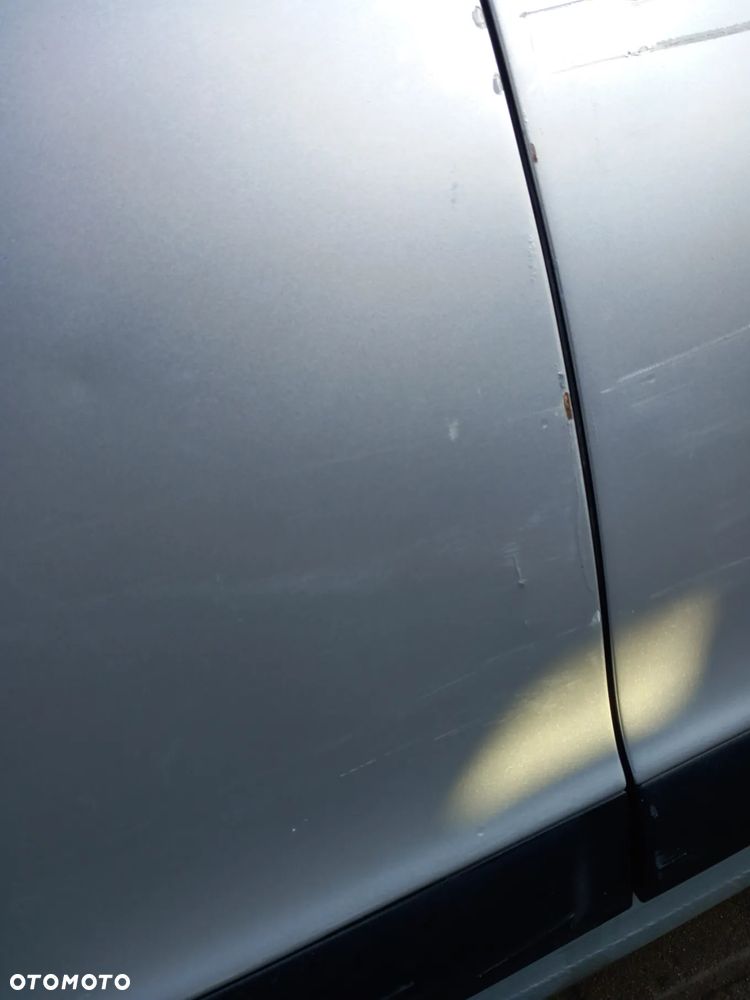 CITROEN C4 DRZWI PRAWE TYLNE PRAWY TYŁ KOLOR: EZR - 4