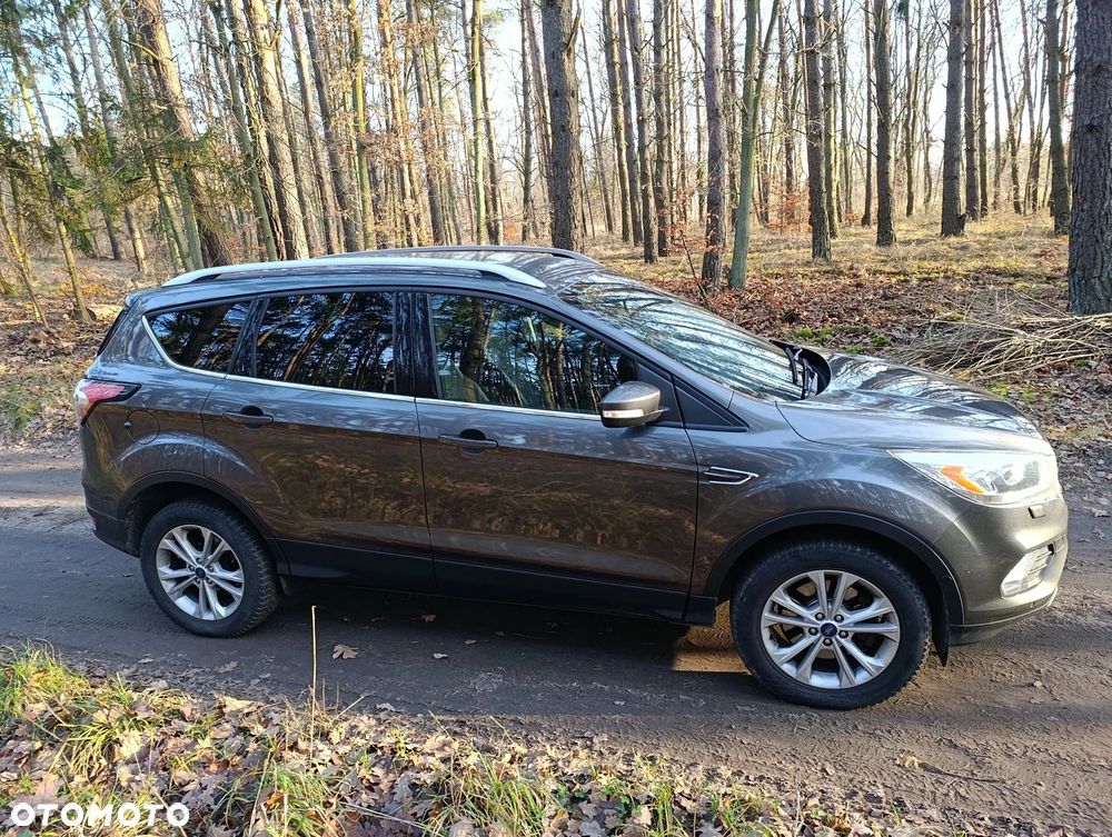 Ford Kuga 1.5 TDCi 2x4 Trend - 1