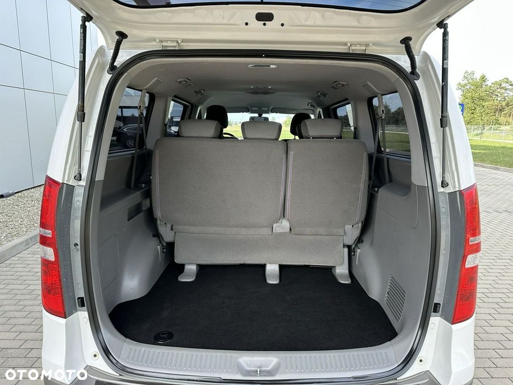 Hyundai H-1 2.5 CRDi Travel Family+ - 14