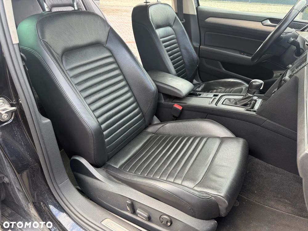 Volkswagen Passat - 9