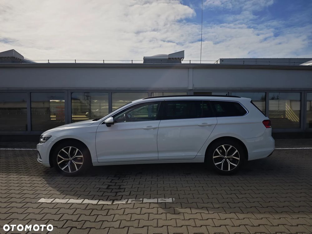 Volkswagen Passat Variant 2.0 TSI Business DSG - 2