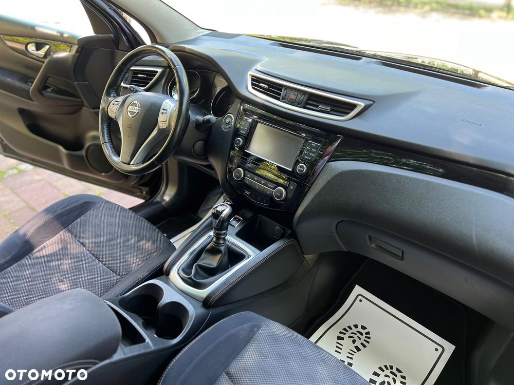 Nissan Qashqai 1.5 dCi Tekna - 24