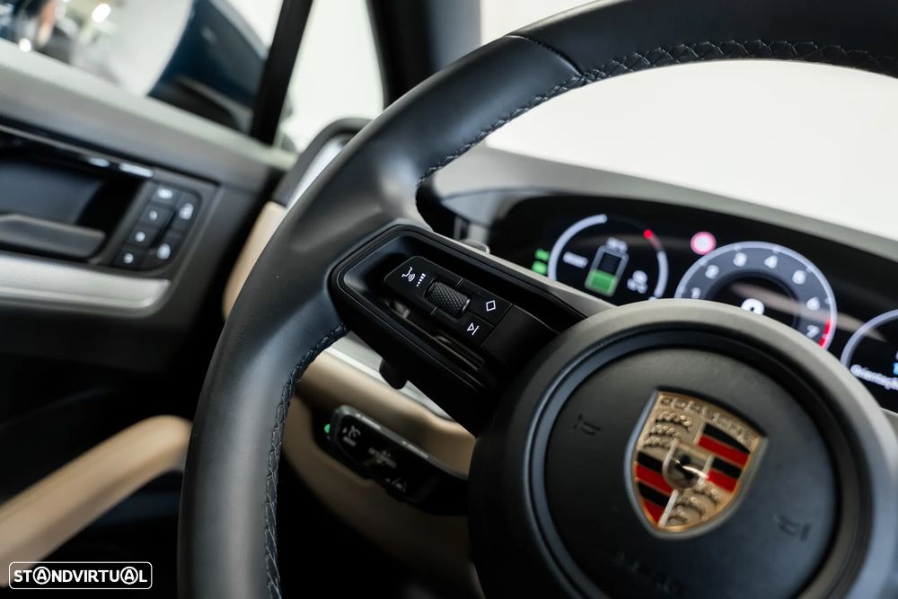 Porsche Cayenne E-Hybrid - 17