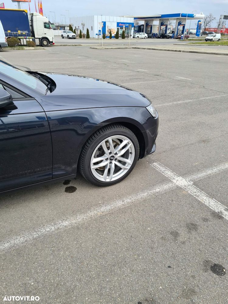 Audi A4 Limuzina 2.0 TDI S tronic - 2