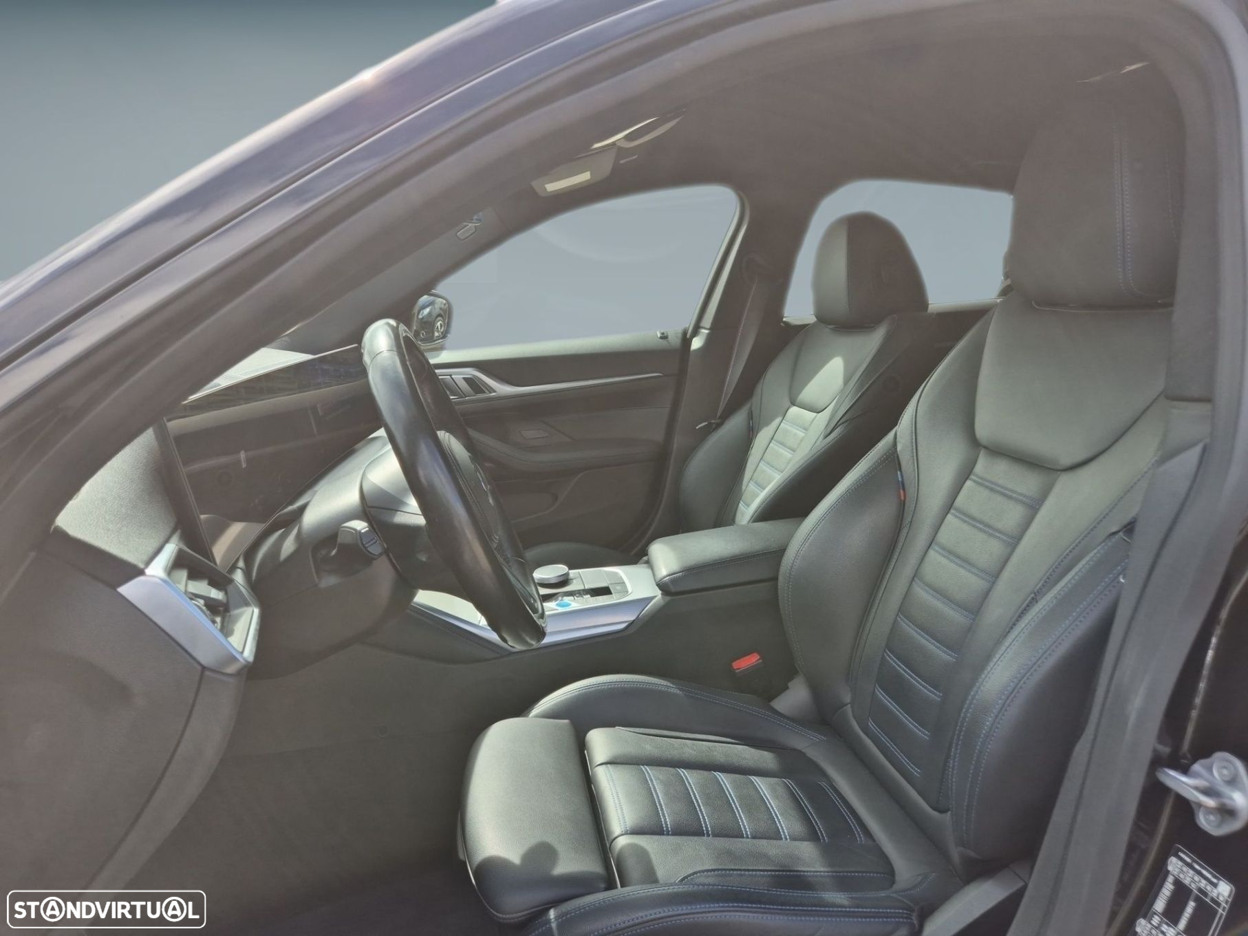 BMW i4 eDrive40 Pack Desportivo M - 11