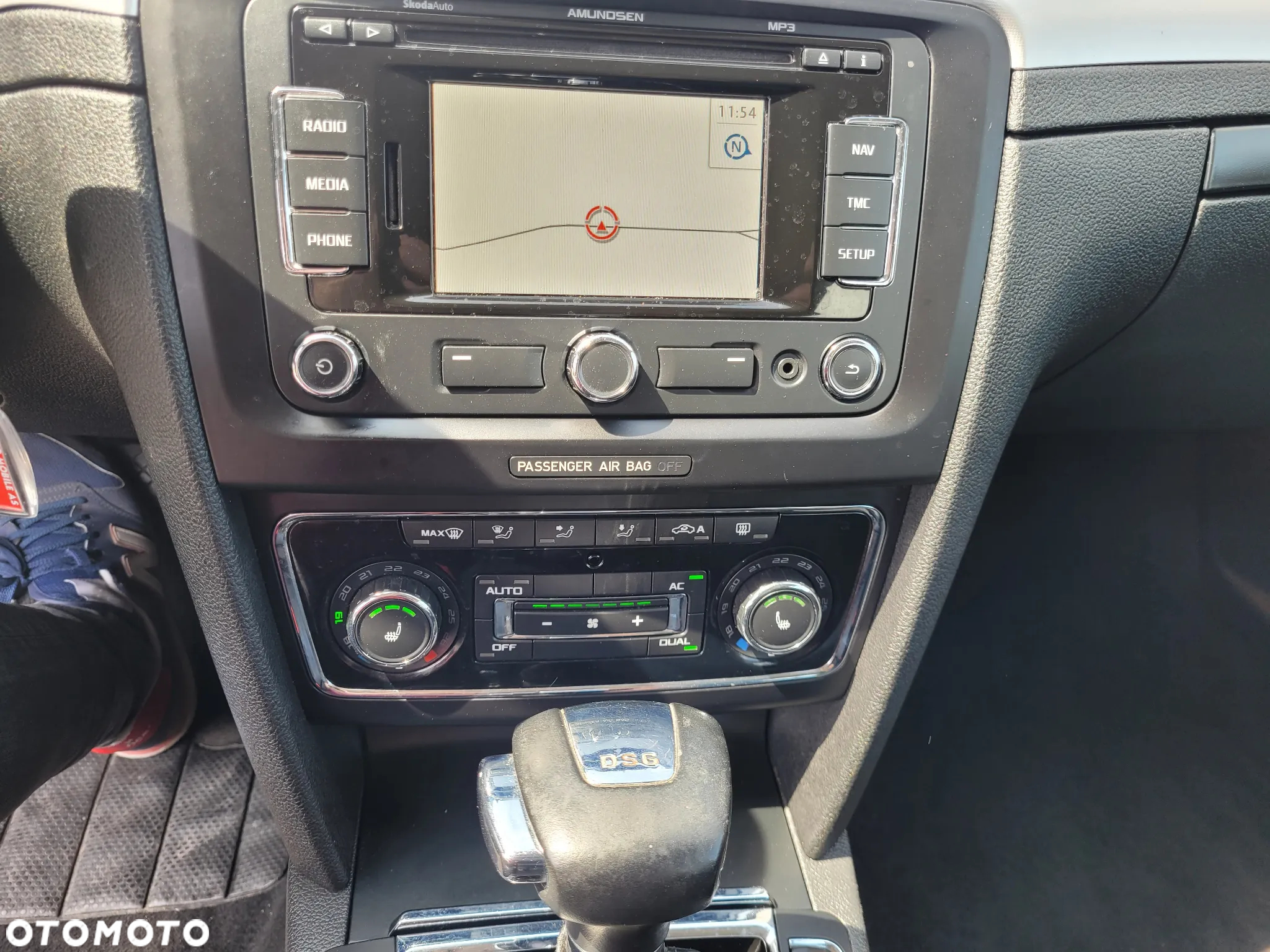Skoda Superb 2.0 TDI Comfort DSG - 11