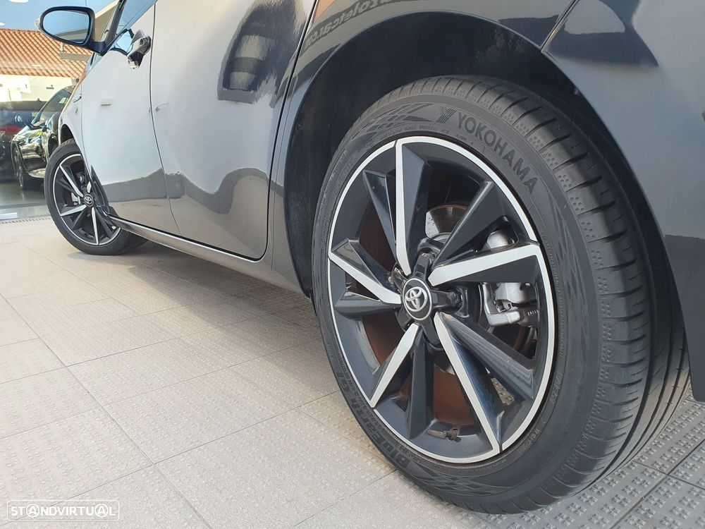 Toyota Auris 1.8 HSD Comfort - 13