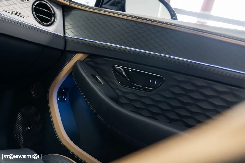 Bentley Continental Cabrio GTC 4.0 Hybrid Speed - 31