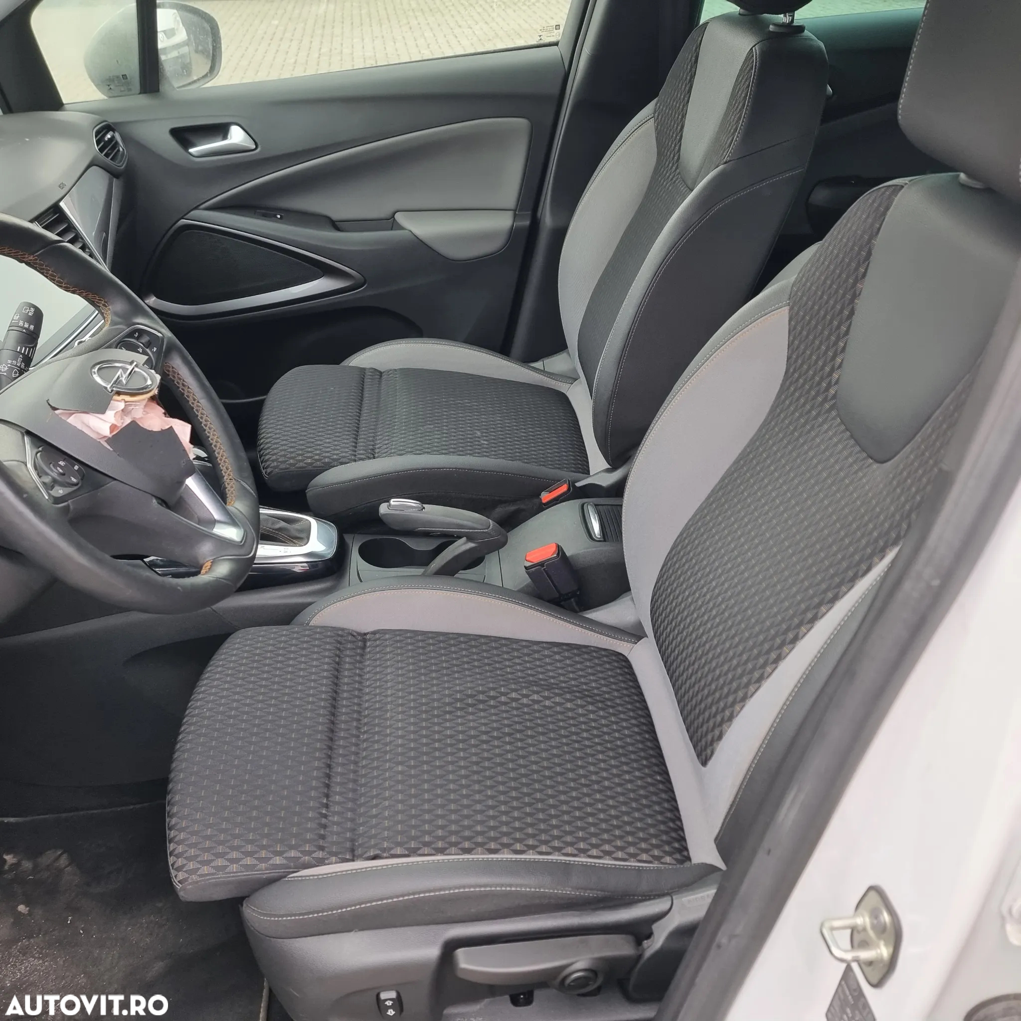 Opel Crossland X 1.2 Start/Stop Automatik 120 Jahre - 4