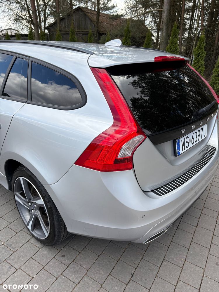 Volvo V60 D3 Geartronic Kinetic - 15