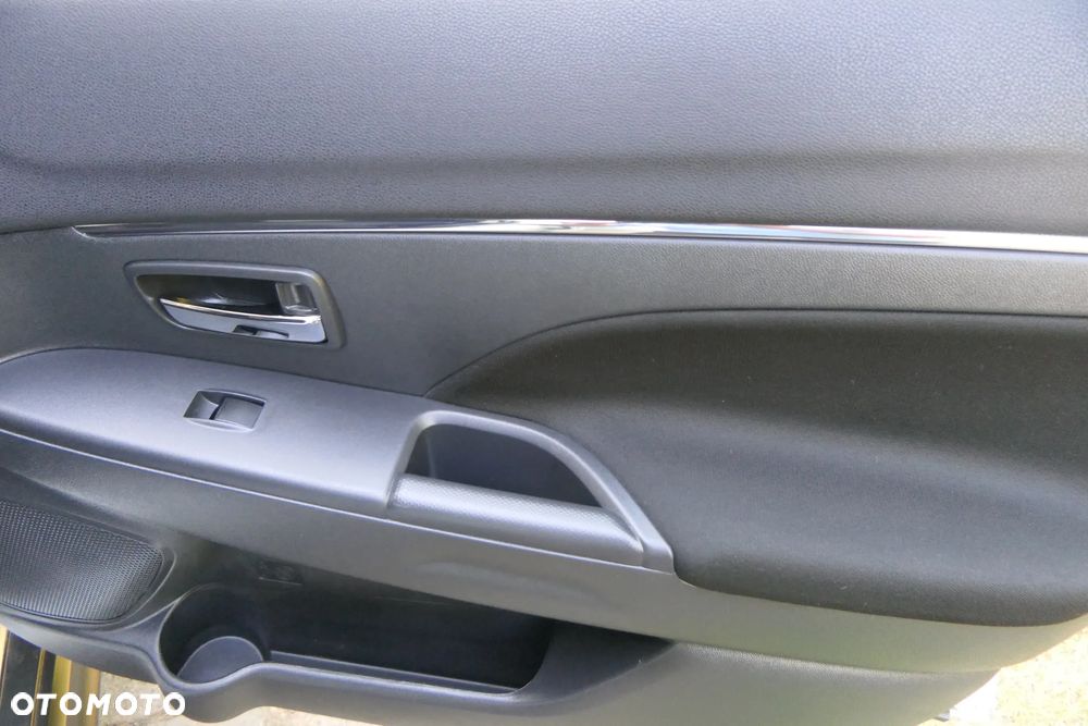 Mitsubishi ASX 2.0 2WD CVT Top - 31