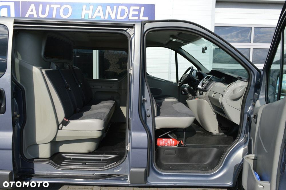 Opel Vivaro - 30