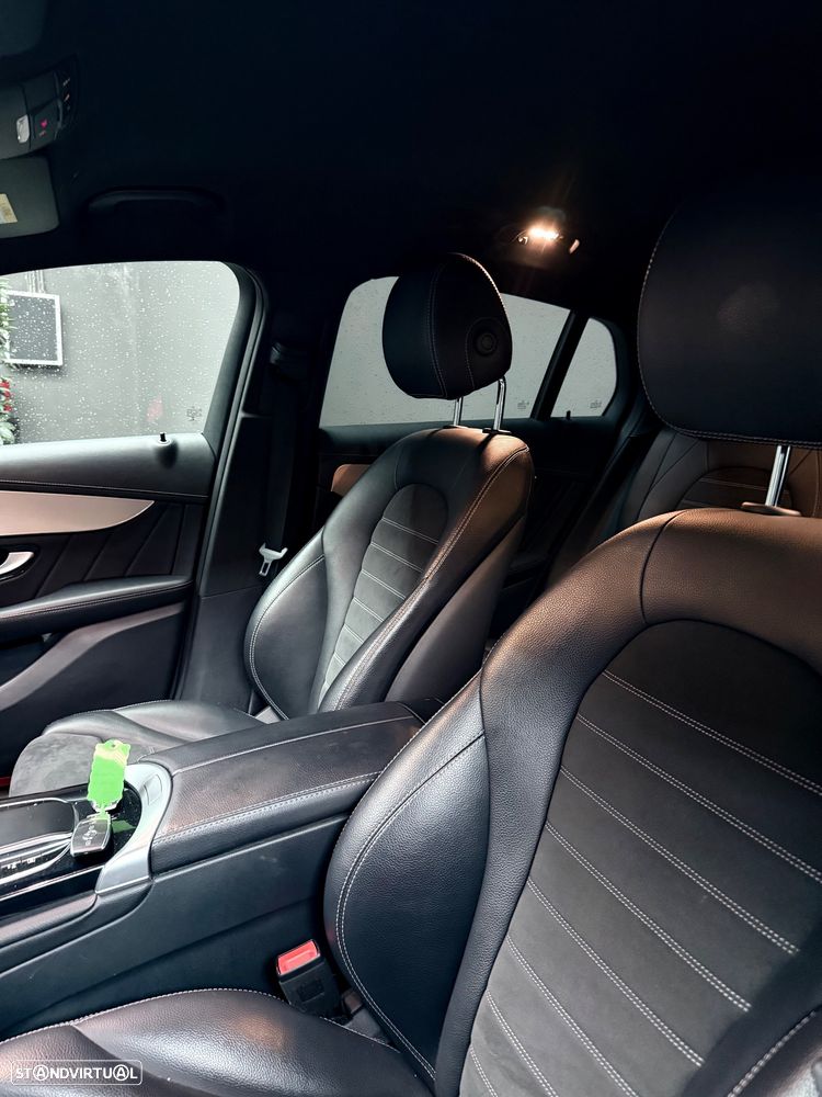 Mercedes-Benz GLC 300 de Coupe 4Matic 9G-TRONIC AMG Line - 19