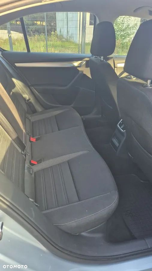 Skoda Octavia 2.0 TDI Ambition EU6 - 8