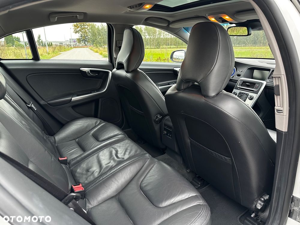 Volvo S60 T4 RDesign - 13