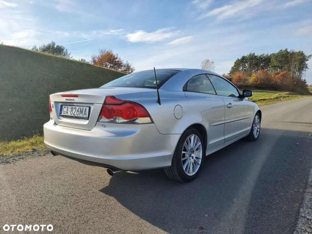 Volvo C70 - 14
