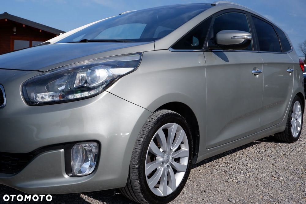 Kia Carens 1.7 CRDi XL - 36