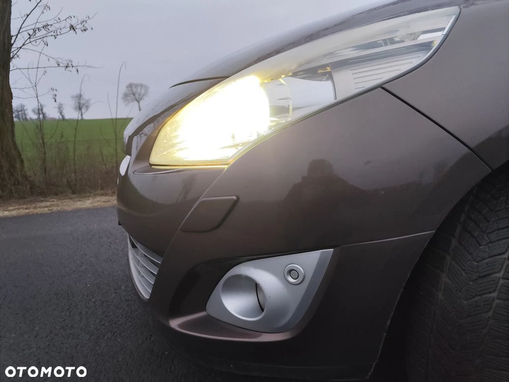 Renault Grand Scenic TCe 130 Bose Edition - 29