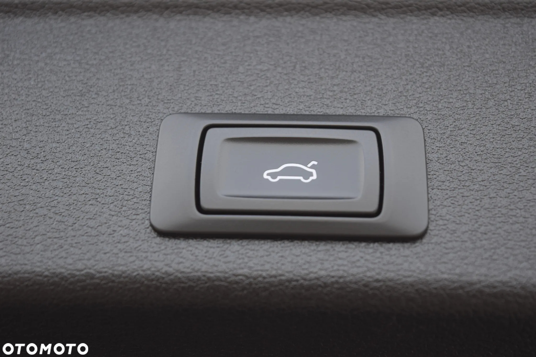 Audi A4 2.0 TDI Sport S tronic - 36
