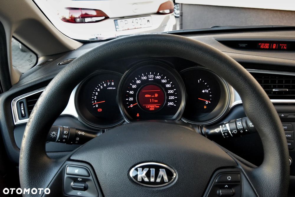 Kia Ceed 1.6 GDI Edition 7 - 16