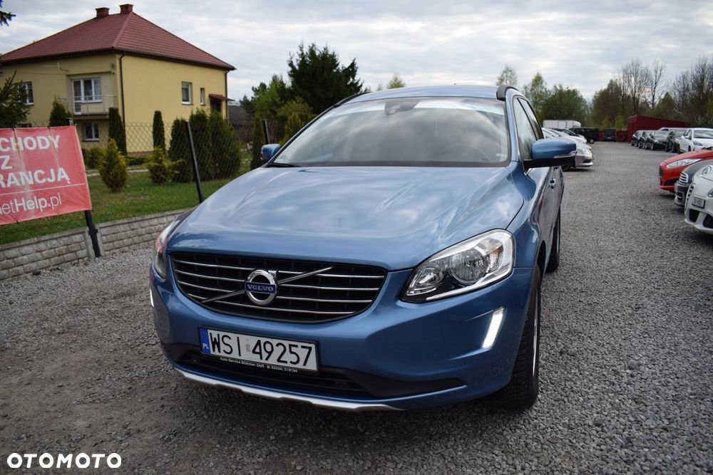 Volvo XC 60 D3 Momentum - 1