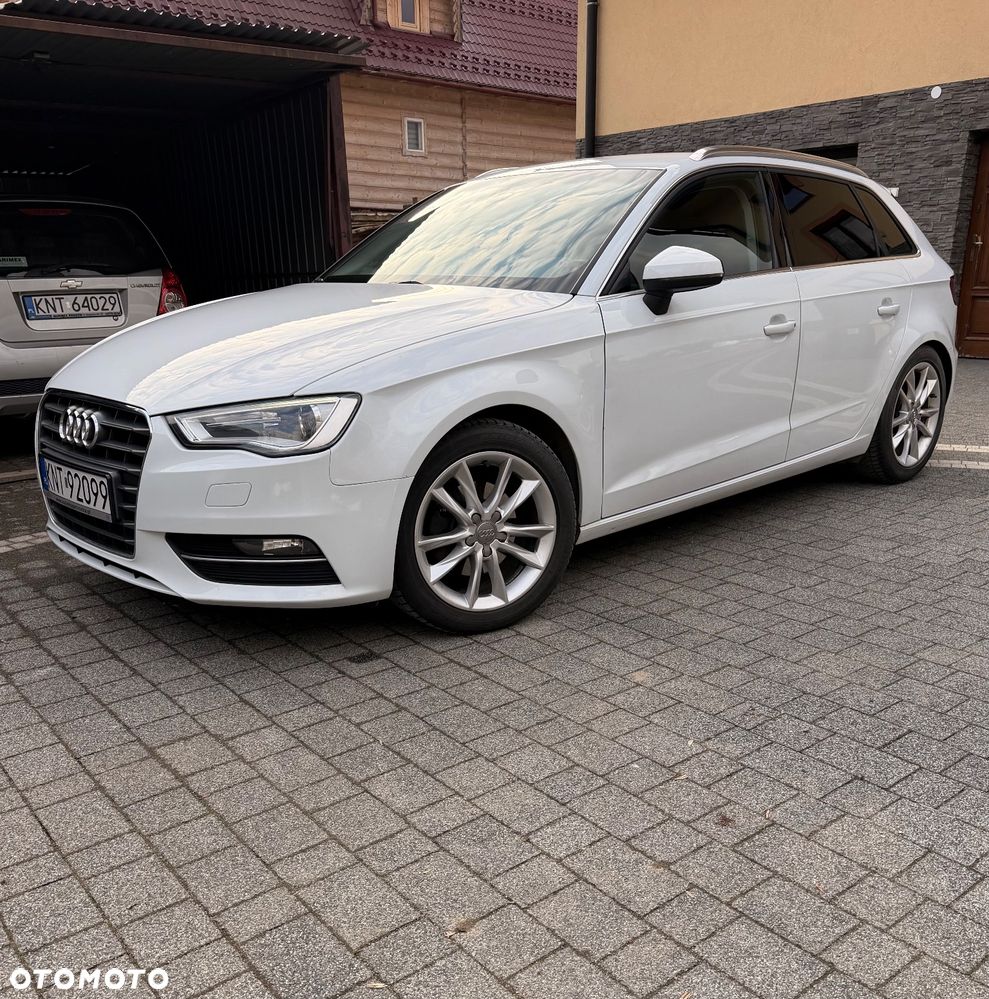 Audi A3 Sportback 1.4 TFSI Ambiente - 4