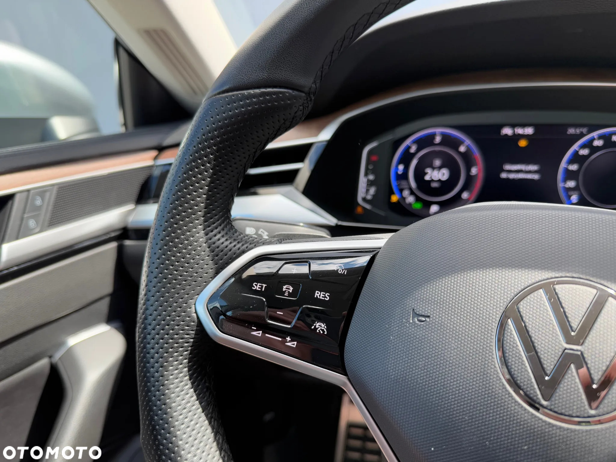 Volkswagen Arteon 2.0 TDI 4Motion Elegance DSG - 17