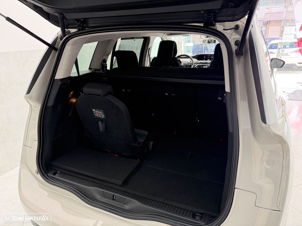 Citroën C4 Grand Picasso - 28