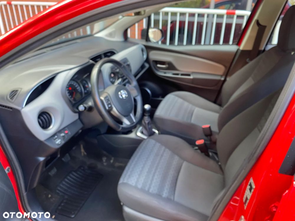 Toyota Yaris 1.33 Active EU6 - 7