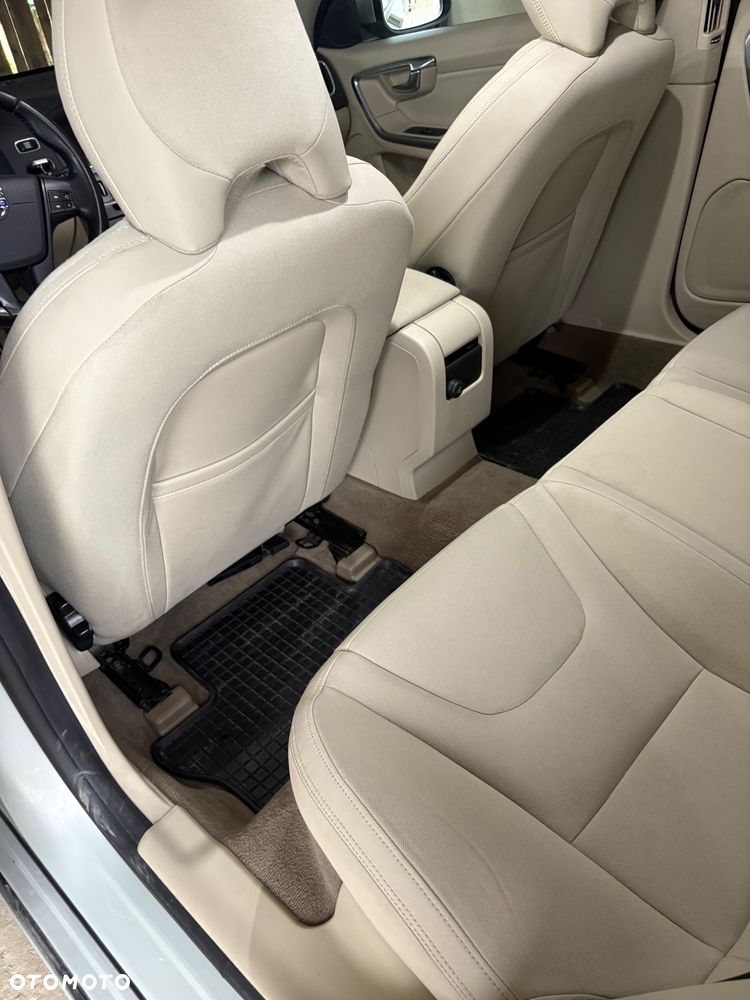 Volvo S60 - 14